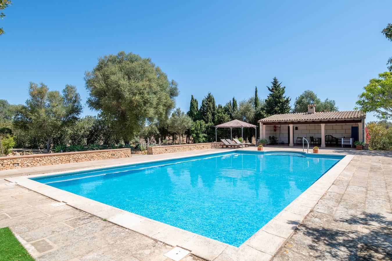 Ferme 'Sa Bassa Crua Agroturismo 3' avec piscine partagée, terrasse privée et Wi-Fi in Llucmajor, Côte de Majorque