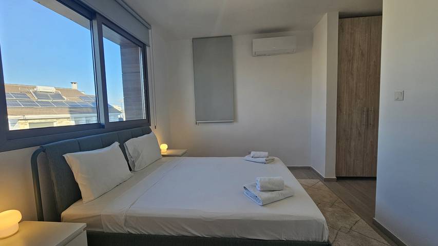 Apartamento entero, 03 Lca - Stay Larnaca Pearl Apartment in Lárnaca, Distrito de Larnaca