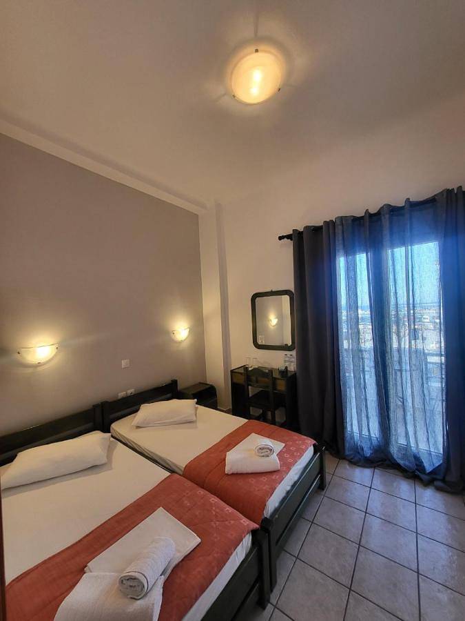 Aleka's Rooms in Tinos