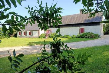 Cottage pour 12 personnes, avec jardin, animaux acceptés à Beaufai