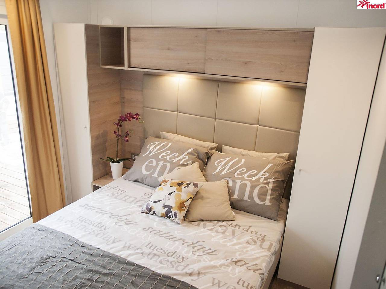 Ganze Ferienwohnung, Mobilheime für vier Erwachsene und zwei Kinder in Klenovica, Primorje-Gorski Kotar