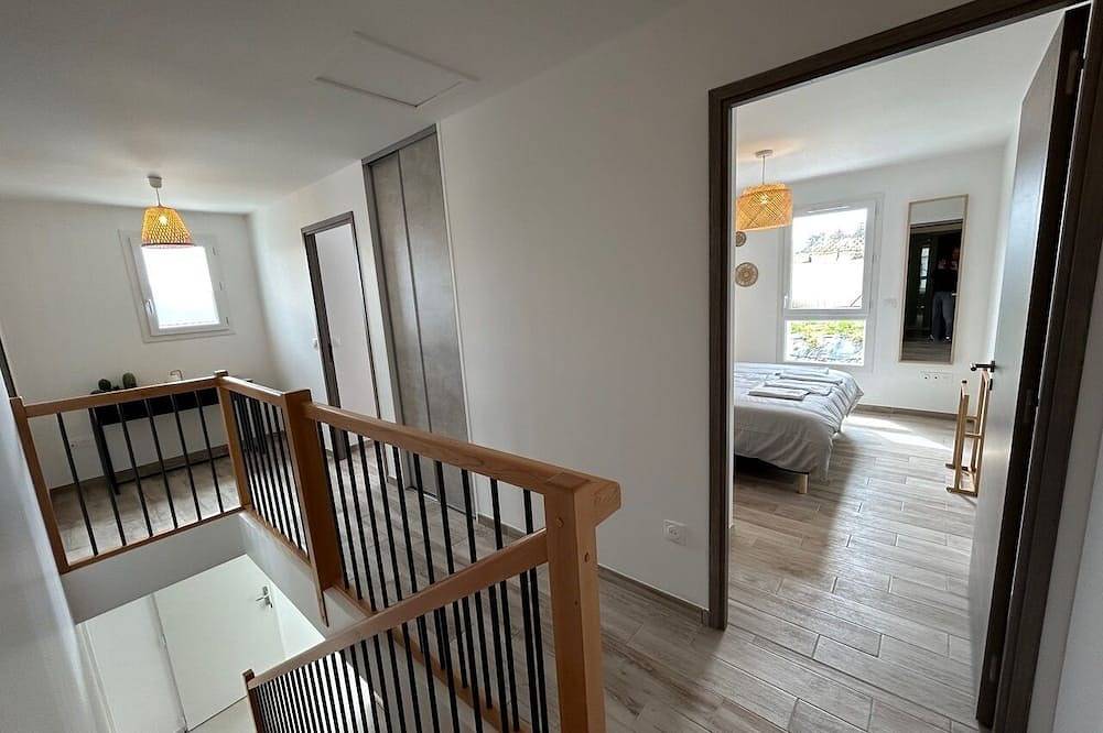 Country house 5 minutes from the lake. in Pelleautier, Gap region