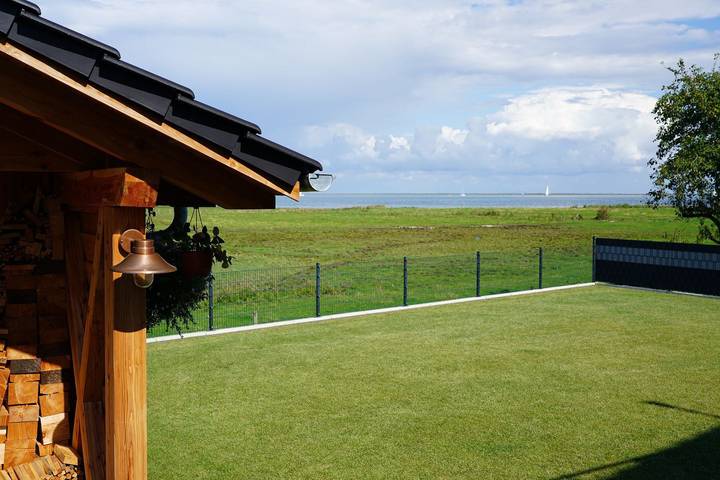 Ferienwohnung für 3 Personen, mit Ausblick und Garten in Olpenitzdorf