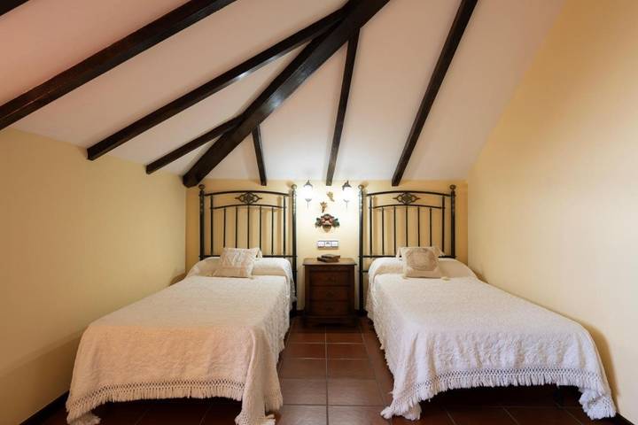 Casa rural con piscina para 2 personas, con jardín y piscina en Provincia de Pontevedra - 3