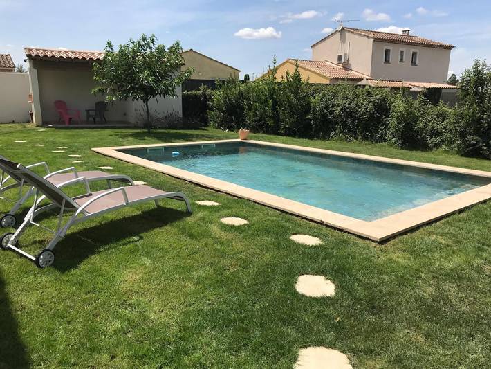 Location de vacances pour 6 personnes, avec piscine et jardin, animaux acceptés à Plan-d'Orgon - 2