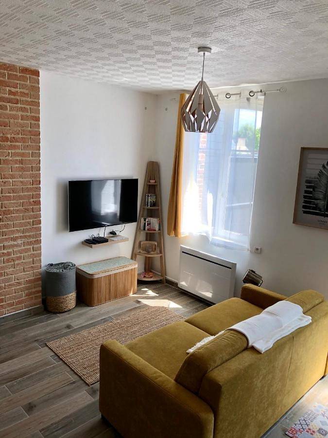 Appartement entier, Les jardins d Honfleur et sa terrasse privative in Honfleur, Région de Lisieux