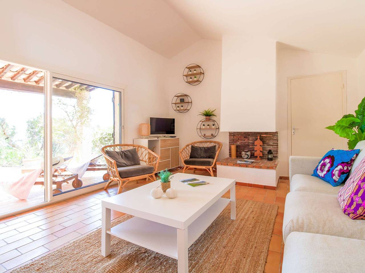 Encantadora Masía de 3 hab., terraza sur, 6 pers., Rayol Canadel in Rayol-Canadel-sur-Mer, Region de Draguignan