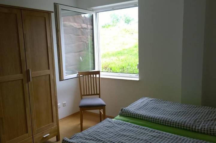Ganze Wohnung, Wohnung mit Terrasse, Grill und Garten in Calw, Nordschwarzwald