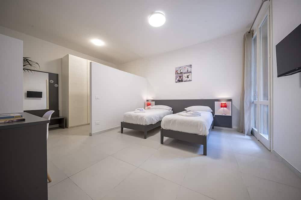 Entire apartment, [rua Muro] Piano Nobile Family in Modena, Modena Province