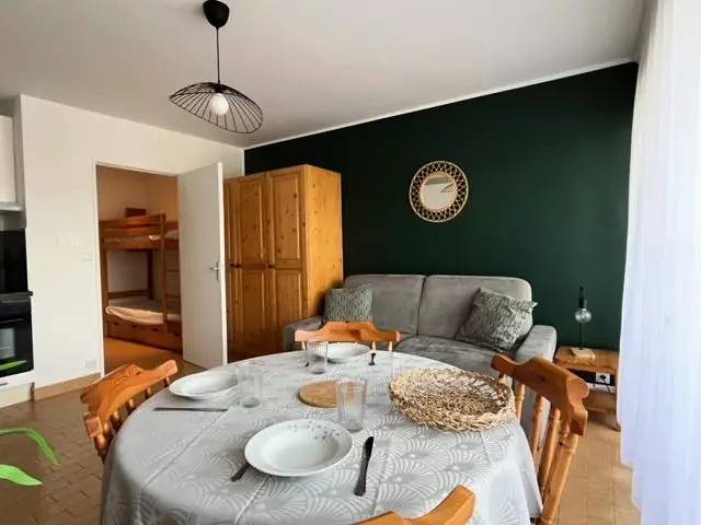 Gîte pour 4 personnes, avec vue, animaux acceptés dans Plage Rive Droite - 3