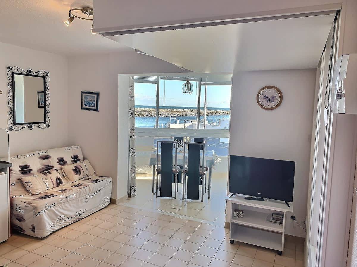 Entire studio, La Peyroulade - Comfortable studio with sea and po in Valras-Plage, Côte d'Améthyste