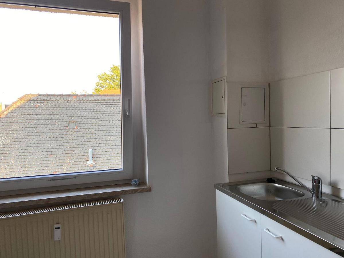 Ganze Wohnung, Three-Bedroom Apartment in Elsteraue, Burgenlandkreis