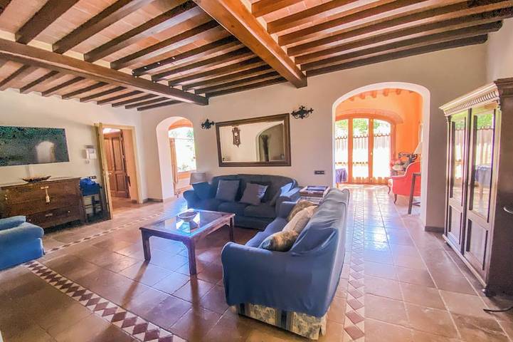 Casa con piscina privata, giardino recintato, aria condizionata a 25km da Lucca in Fucecchio, Firenze province