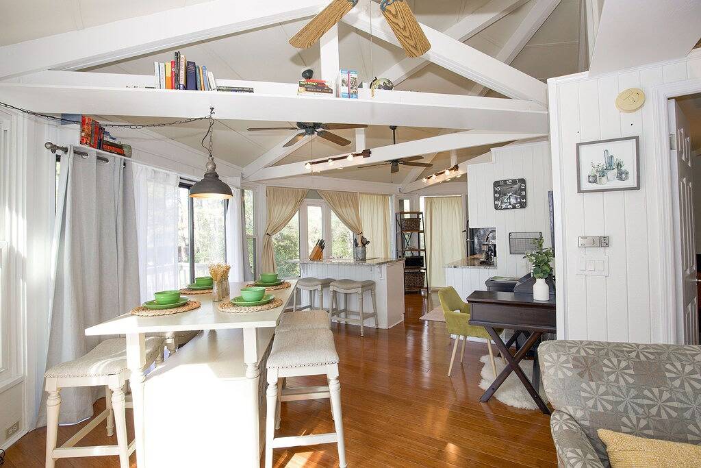 Ganze Wohnung, Pinehurst Tree House in Pinehurst, Moore County