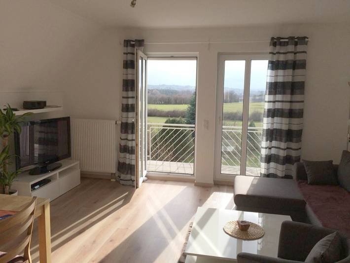 Ferienwohnung für 4 Personen, mit Terrasse und Ausblick - 1