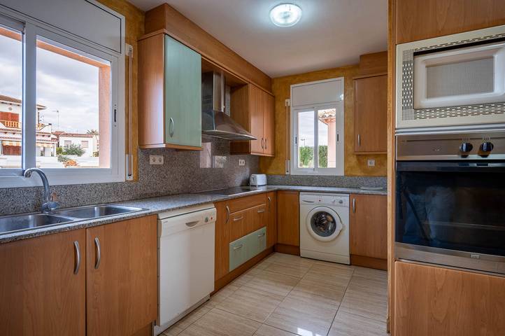 At130 Pintor Fortuny: Maison avec piscine privée pour 8 personnes à 1 km de la plage in Creixell, Costa Dorada
