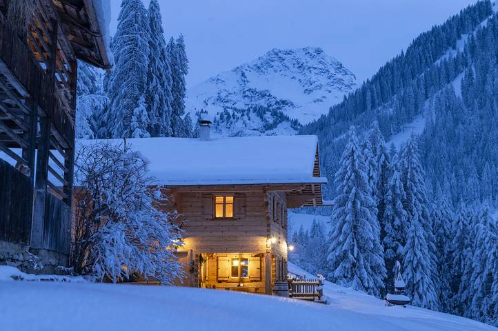 Ferienhaus für 7 Personen, mit Terrasse und Sauna sowie Garten