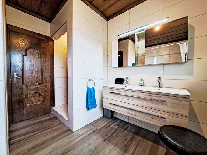 Ferienhaus für 10 Personen, mit Terrasse und Garten in Tirol - 3