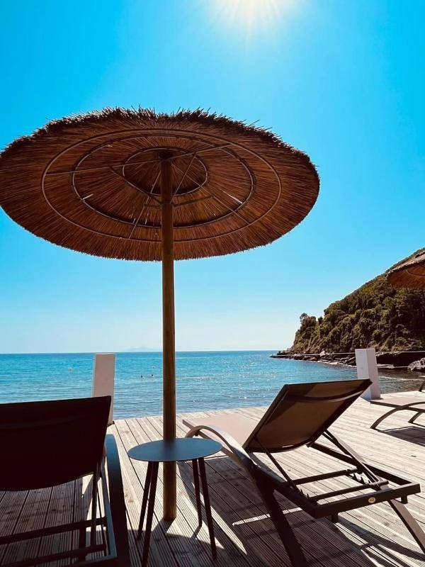 Gîte pour 4 personnes, avec jardin ainsi que vue et terrasse à Sisco - 3