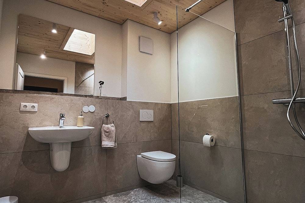 Ganze Wohnung, Entschleunigung pur: Stylisches Natur-Refugium mit Sauna & Hühner-Idylle in Hofheim in Unterfranken, Landkreis Haßberge