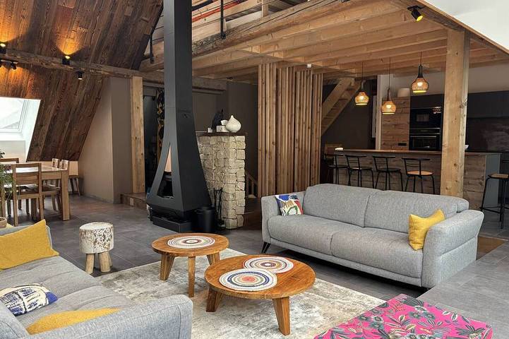 Location de vacances pour 8 personnes, avec piscine dans Cinema Le Rex Villard De Lans