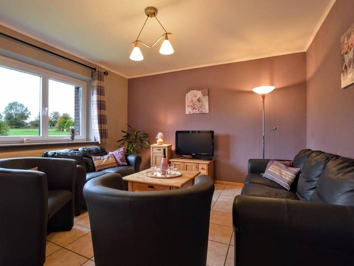 Location de vacances pour 9 personnes, avec jardin dans Sourbrodt - 3