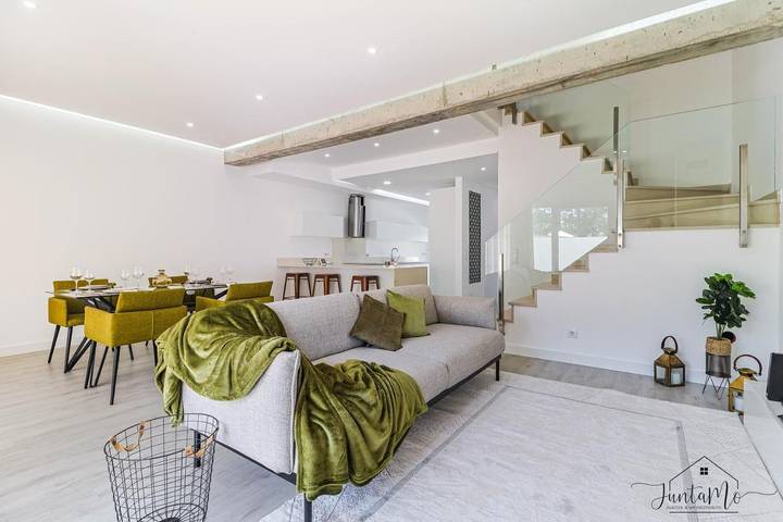 Location de vacances pour 8 personnes, avec vue et jardin dans Fernão Ferro - 3