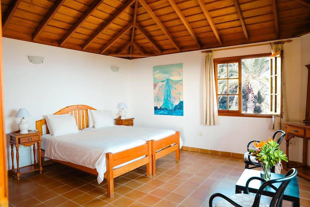 Villa-Classique-Sdb privée-Vue sur l'océan in El Fuerte, Breña Alta