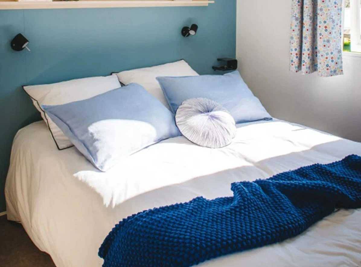 Camping 4 étoiles - Piscine  - efa00c in Lons-le-Saunier, Jura