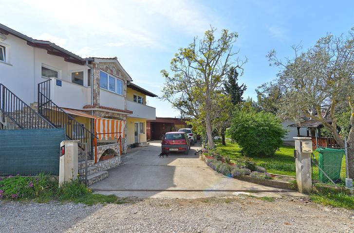 Appartamento per 5 persone, con terrazza a Fazana