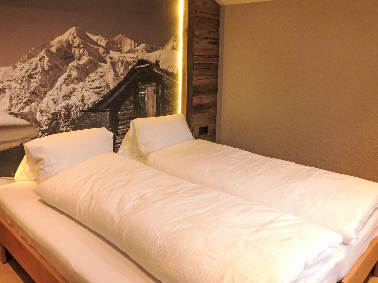 Ganze Wohnung, Wiedersehn Dachgeschoss in Grächen, Walliser Alpen