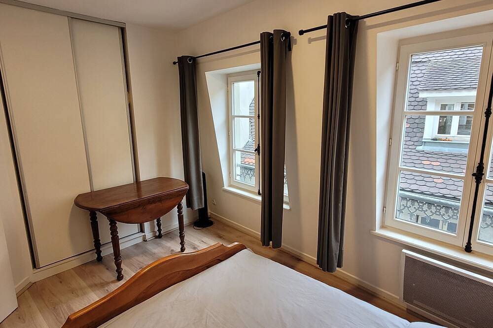 Ganze Wohnung, 4 Zimmer möbliert 85m2 Domplatz Innenstadt Straßburg in Straßburg, Region Straßburg