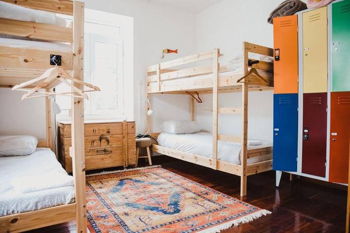 Auberge pour 2 personnes, avec terrasse et jardin