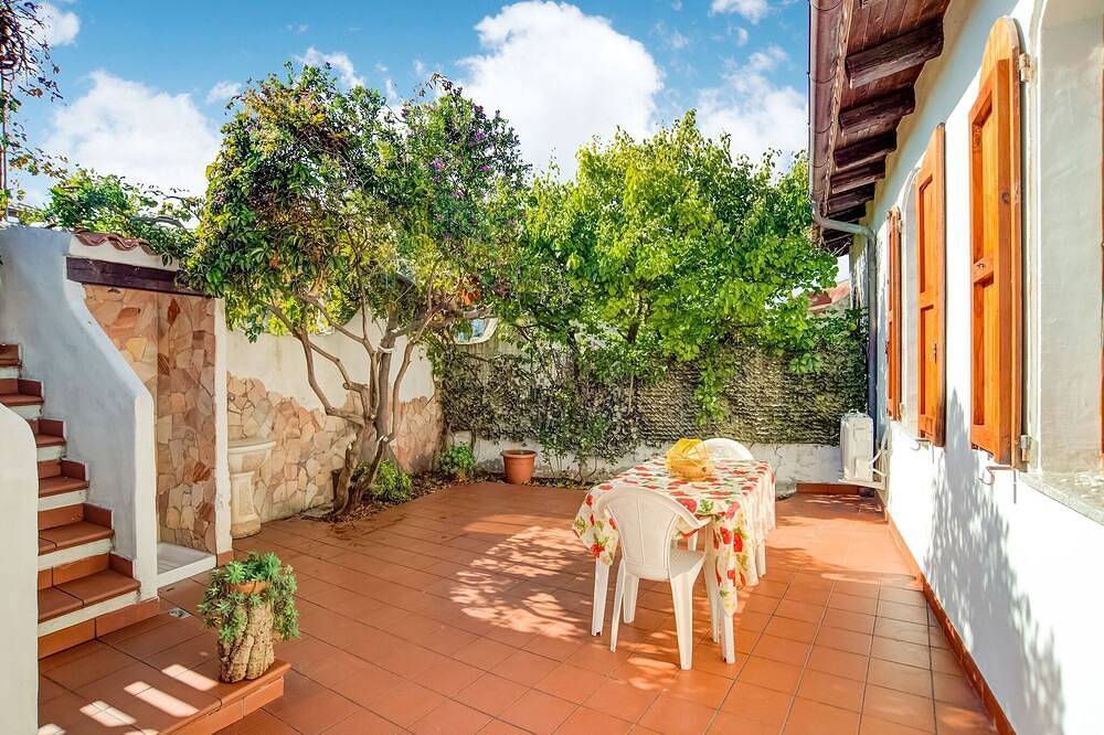 Accogliente villa sarda con giardino in La Ciaccia, Valledoria