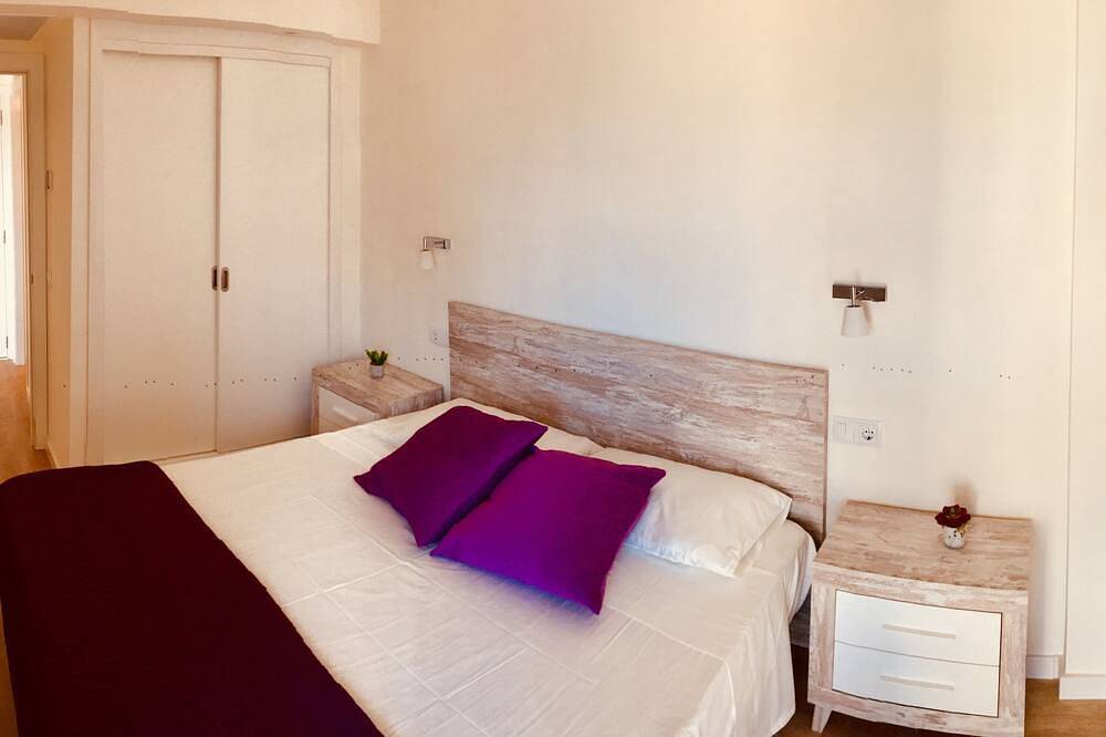 Entire apartment, Neu Wohnung am Strand / New apartment in the beach in Cala Millor, Sant Llorenç des Cardassar