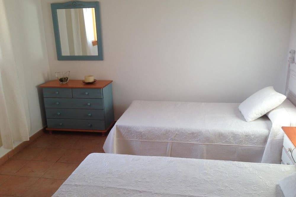 Haus mitten in der Natur, sehr ruhig in Sant Ferran de Ses Roques, Formentera