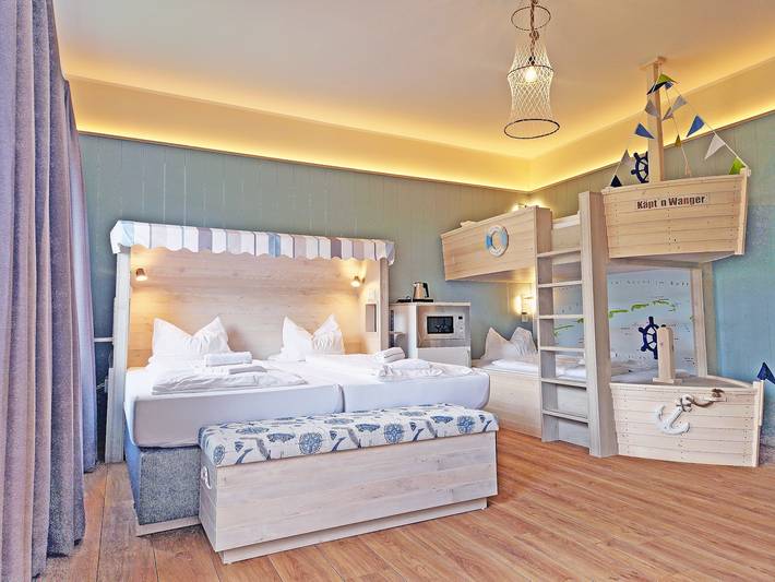 Ferienwohnung für 4 Personen, mit Balkon/Terrasse und Pool sowie Sauna in Wangerland