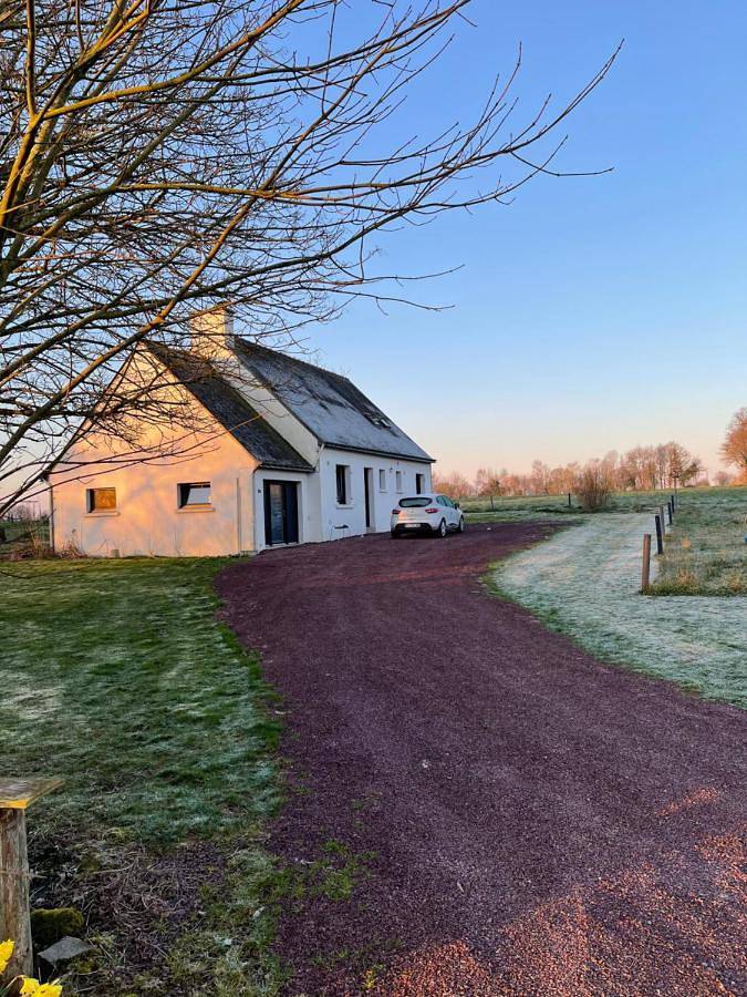 Location de vacances pour 12 personnes, avec vue ainsi que sauna et jardin, adapté aux familles dans Saint-Brieuc-de-Mauron - 2