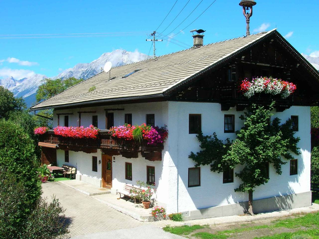 Ganze Ferienwohnung, Ferienwohnung im Bauernhaus  in Wattens, Innsbruck und Umgebung