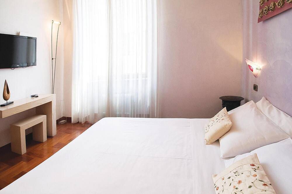 Apartamento inteiro, Alojamento T1 em Lecce Le in Lecce, Lecce (província)