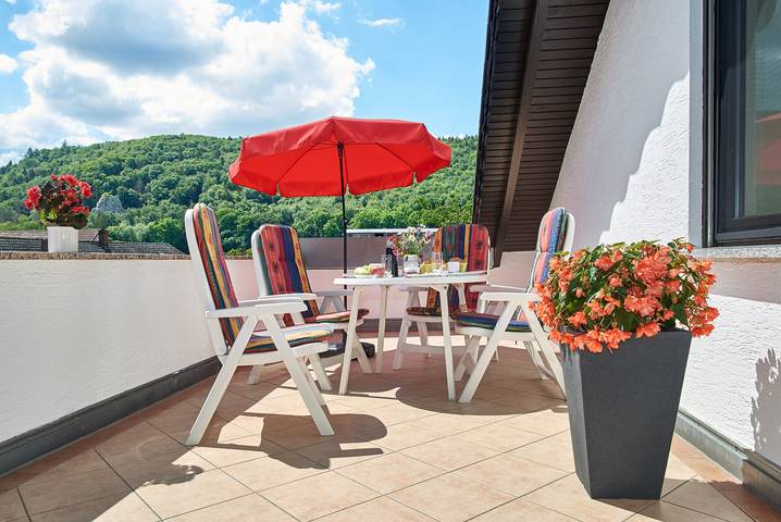 Ferienwohnung für 4 Personen, mit Balkon und Balkon/Terrasse sowie Terrasse und Garten in Bayerischer Jura - 3
