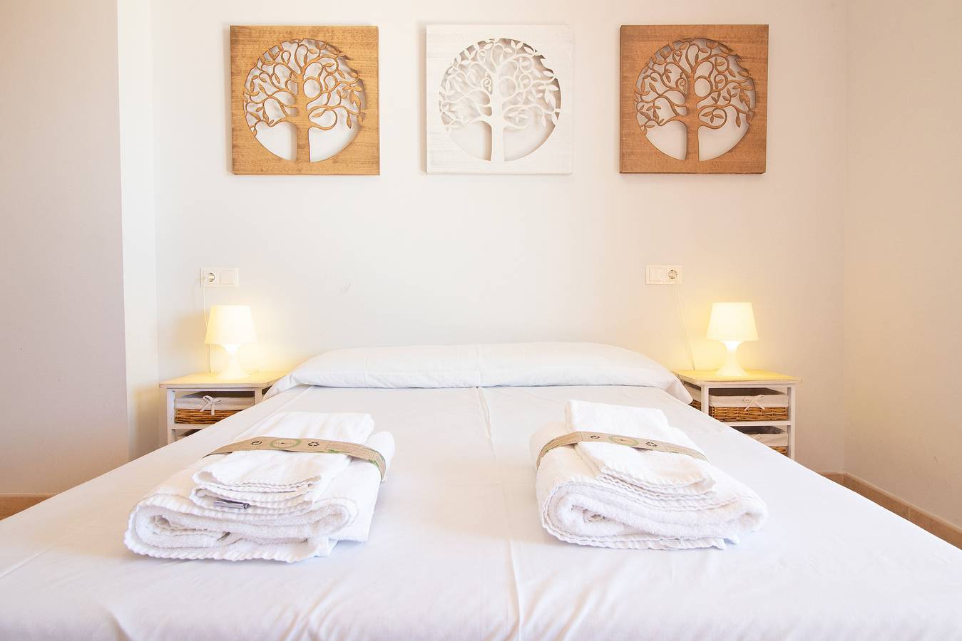 Apartamento entero, Global Vacacional: Apartamento con gran terraza y piscina in Canet de Berenguer, Costa de Valencia