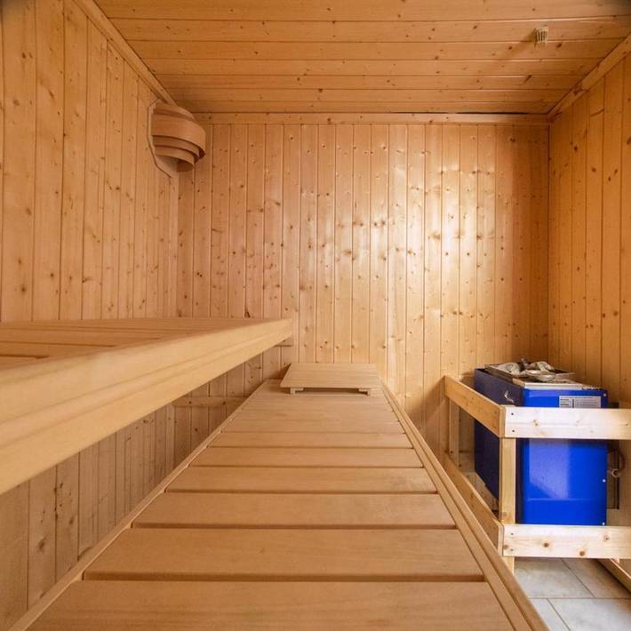 Ferienwohnung für 3 Personen, mit Ausblick und Sauna sowie Pool und Garten in Augsburg und Umgebung - 2