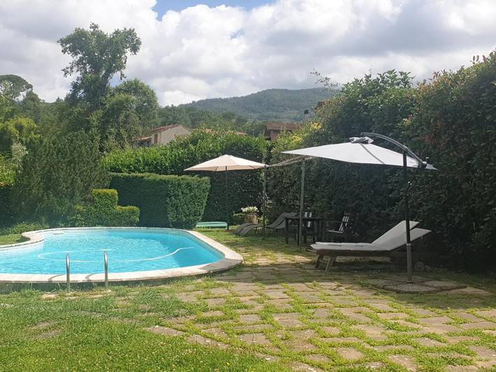Chambre d’hôte pour 2 personnes, avec piscine et terrasse ainsi que jardin et vue à Aulla - 3