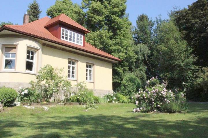 Ferienwohnung für 2 Personen, mit Garten und Ausblick