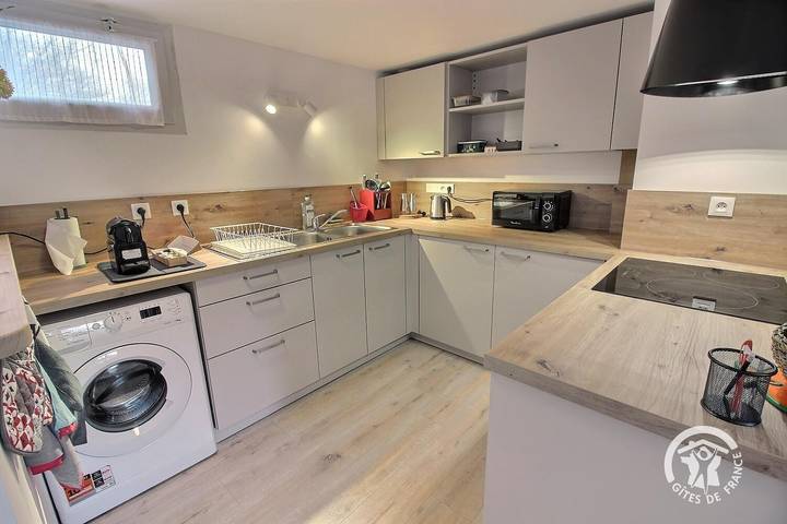 Gîte pour 2 personnes, avec jardin dans La Roche-Jaudy - 4