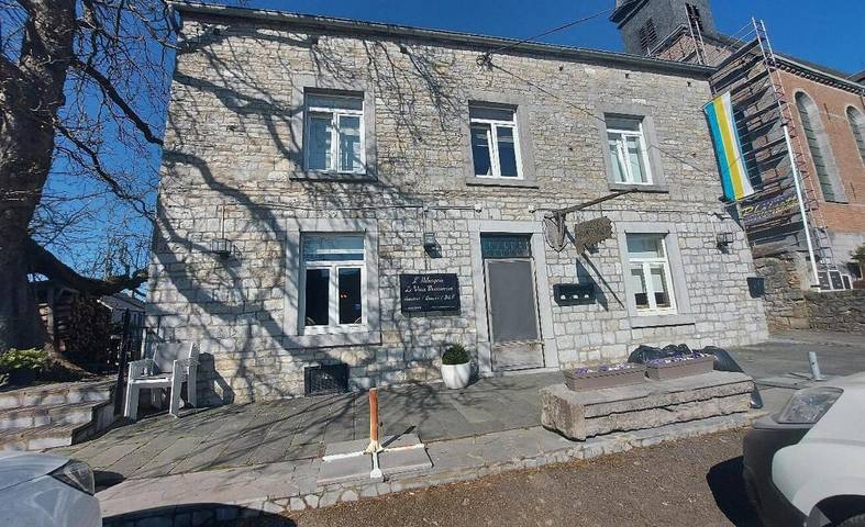 Hôtel pour 4 personnes, avec vue, animaux acceptés dans Foy-Notre-Dame - 2