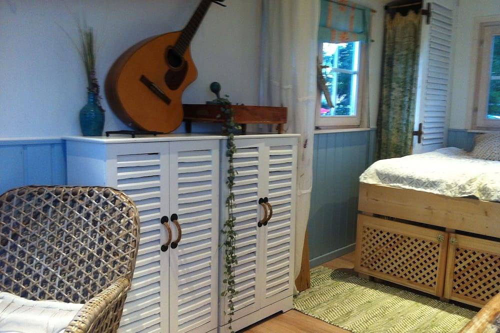 Zirkuswagen Buena Vista, Tiny House am Meer, Glamping in Waabs, Rendsburg-Eckernförde