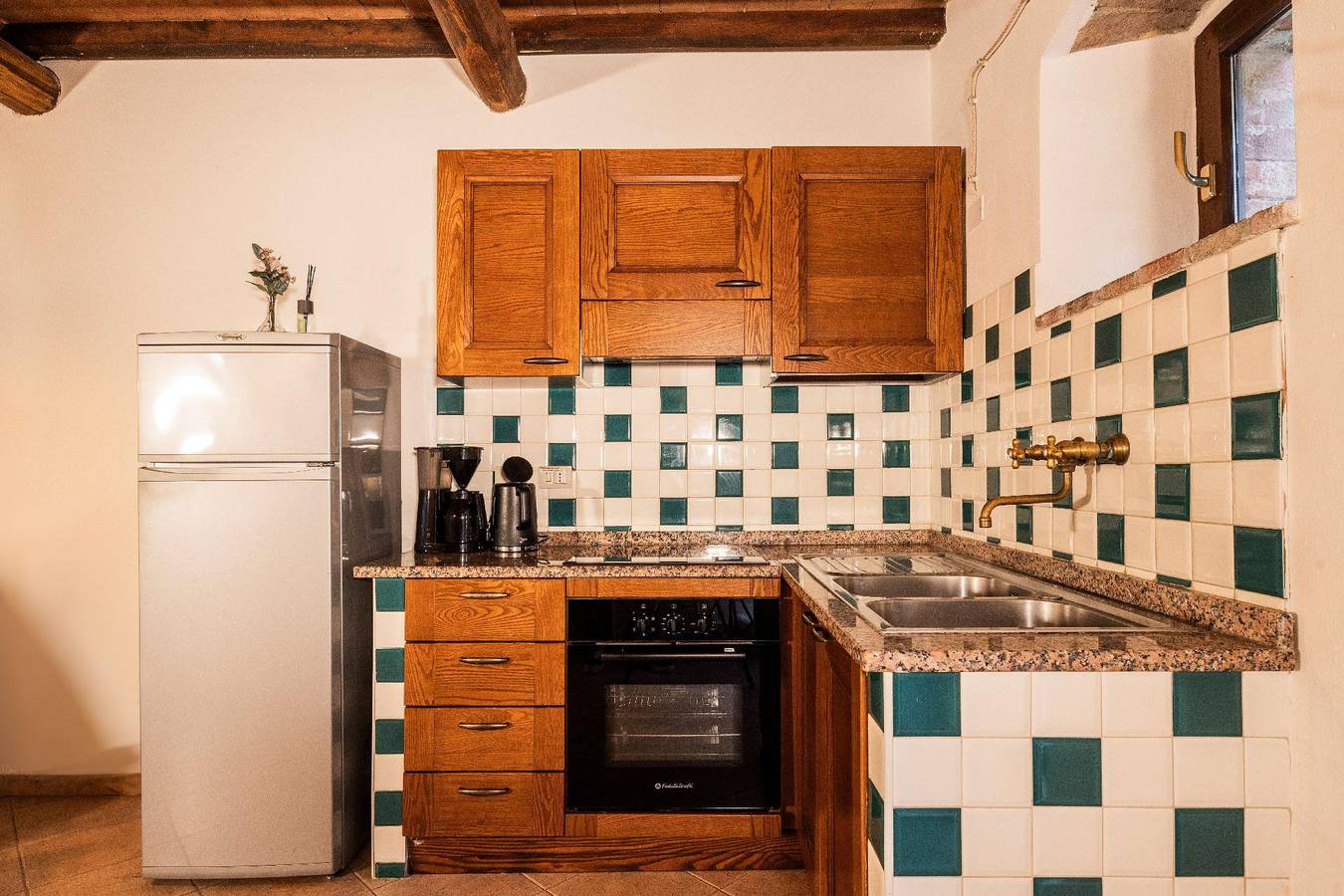 Appartement de vacances entier, A stone farmhouse with pool for nature lovers in Pomarance, Riserva Naturale di Monterufoli