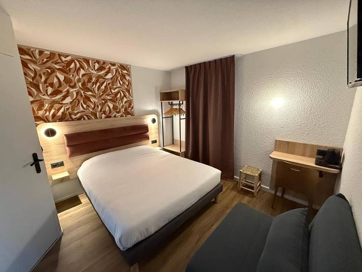 Hôtel pour 2 personnes, avec terrasse, animaux acceptés à Bourg-lès-Valence - 2